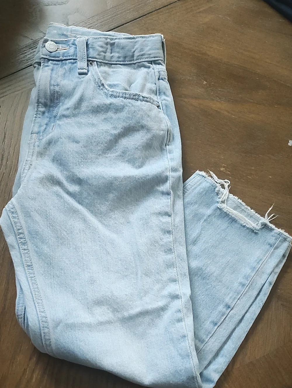 Light Wash High-Rise Girls Jeans - Classic Light Blue